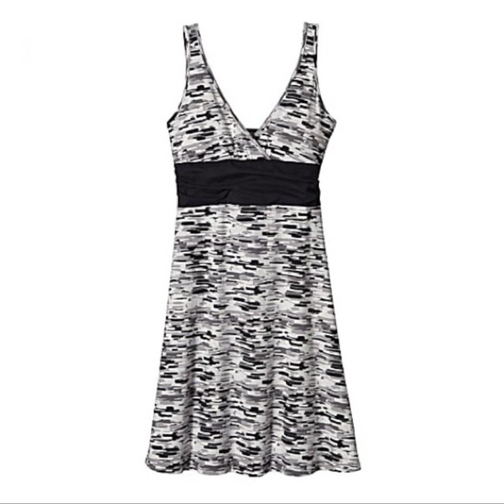 Patagonia Margot Dress Size Small Black White Sizzling Sun Print Organic Cotton